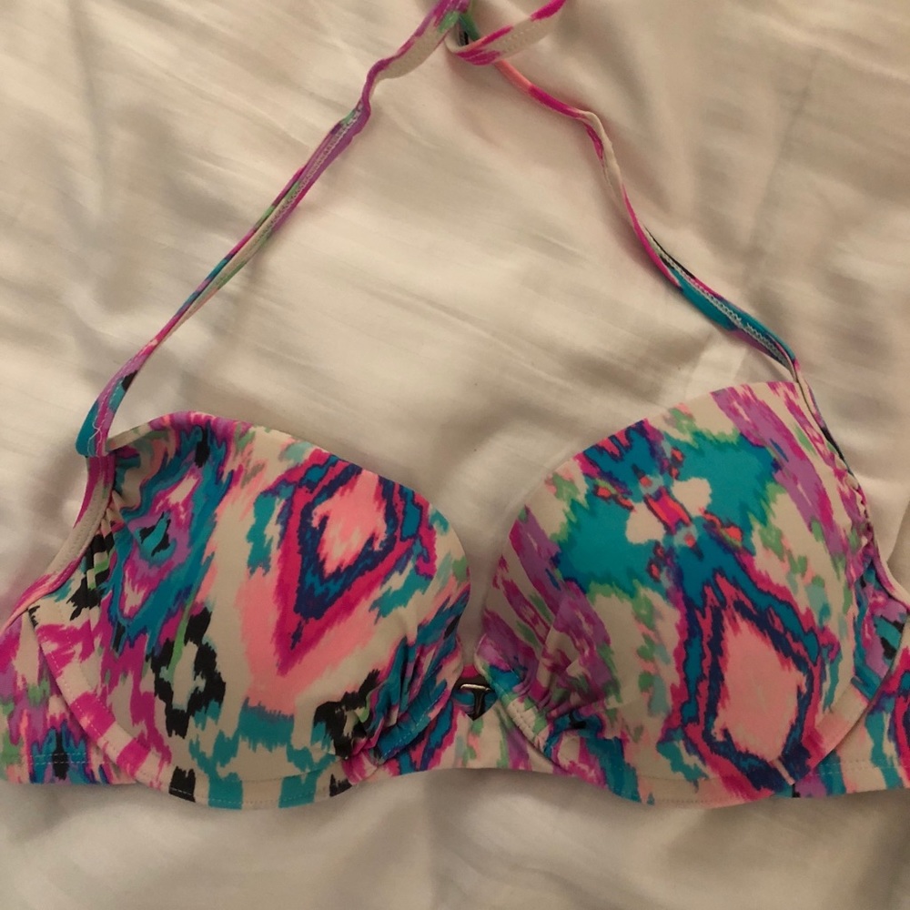 Bathing suit top